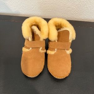 LL Bean Kids slippers BRAND NEW size 3 kids